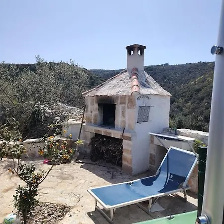 فيلة Stone House Ana